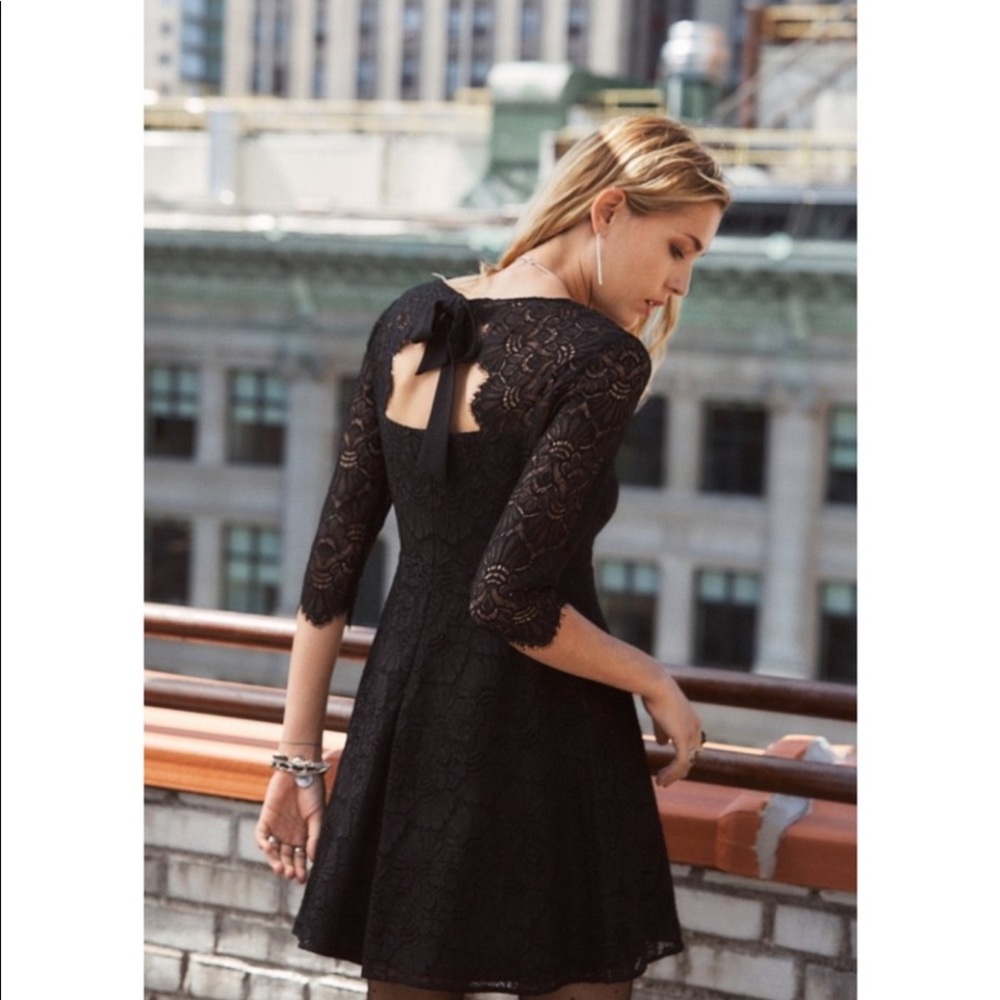 Sezane Black Lace Open Cut-Out Back Dress w Chiffon Bow size FR 38 / US 6